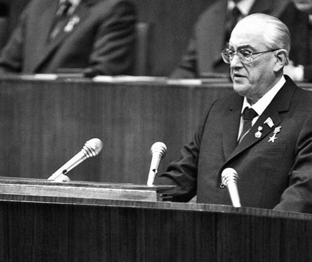 Энвер Ходжа: как Андропов пытался свергнуть «албанского Сталина»