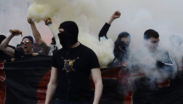 Неподдающиеся: Харьковчане против казённых неонацистов