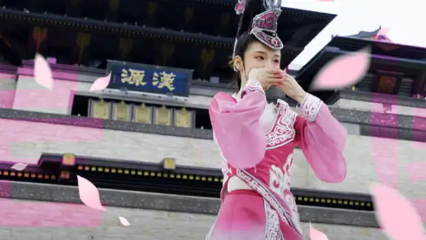 Путешествие по Китаю: театр, музыка, керамика