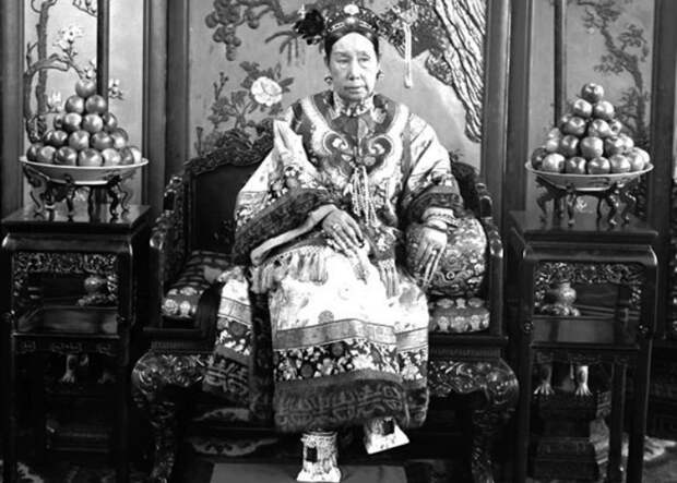 Цыси, вдовствующая императрица, Регент Китайской Империи