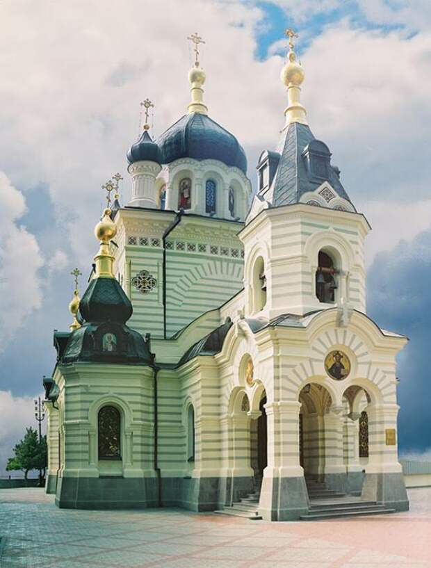 Церковь николая чудотворца в хамовниках. Дивеево нижний новгород монастырь серафима саровского. Церковь шумаково курский район. Старообрядческие храмы в москве действующие. Церковь николая чудотворца в хамовниках.