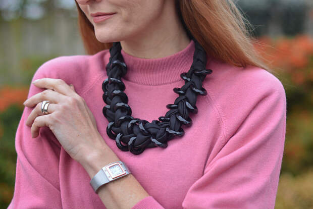 Soft pink, black chunky necklace