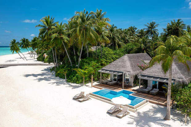 Вилла Two Bedroom Pool Suite Beach