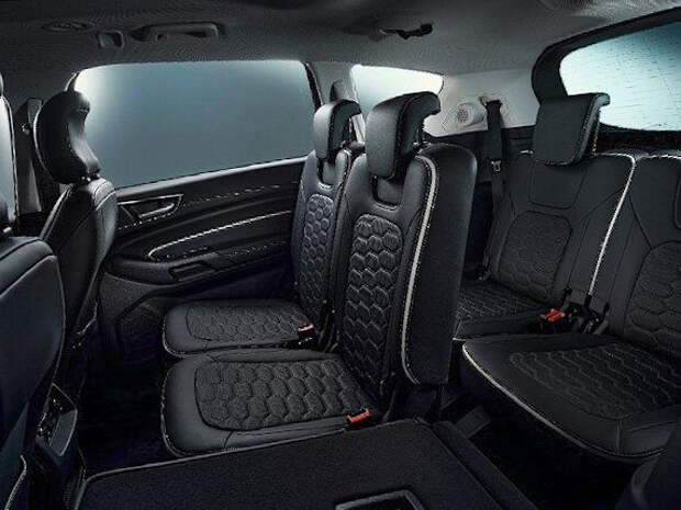 Семейный автомобиль со спортивным характером. Ford S-MAX соблазняет уникальными характеристиками