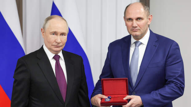 Путин посетил школу имени Анатолий Рахлина — своего первого тренера по дзюдо