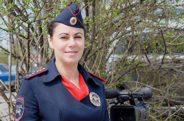 Девушки в силовых структурах нашей страны