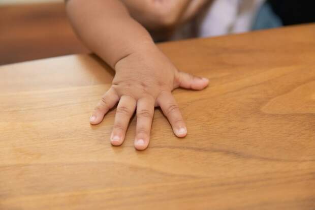 На Украине ребенка отправили в детдом после насильственной мобилизации его отца