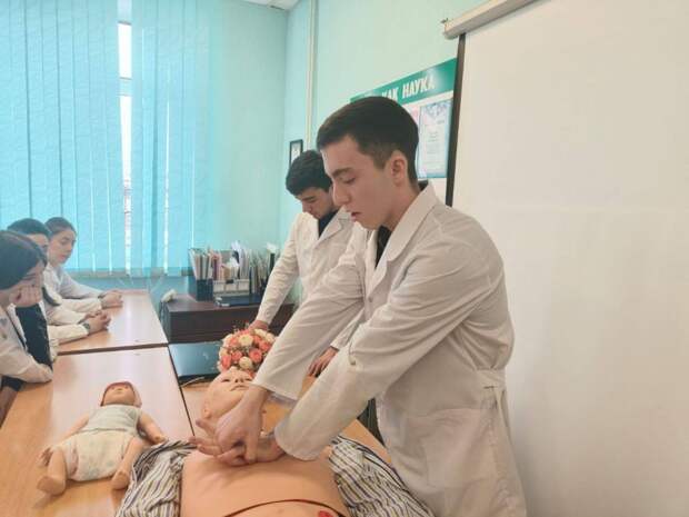 Студенты МГТУ осваивают первую помощь в рамках «Календаря добрых дел»