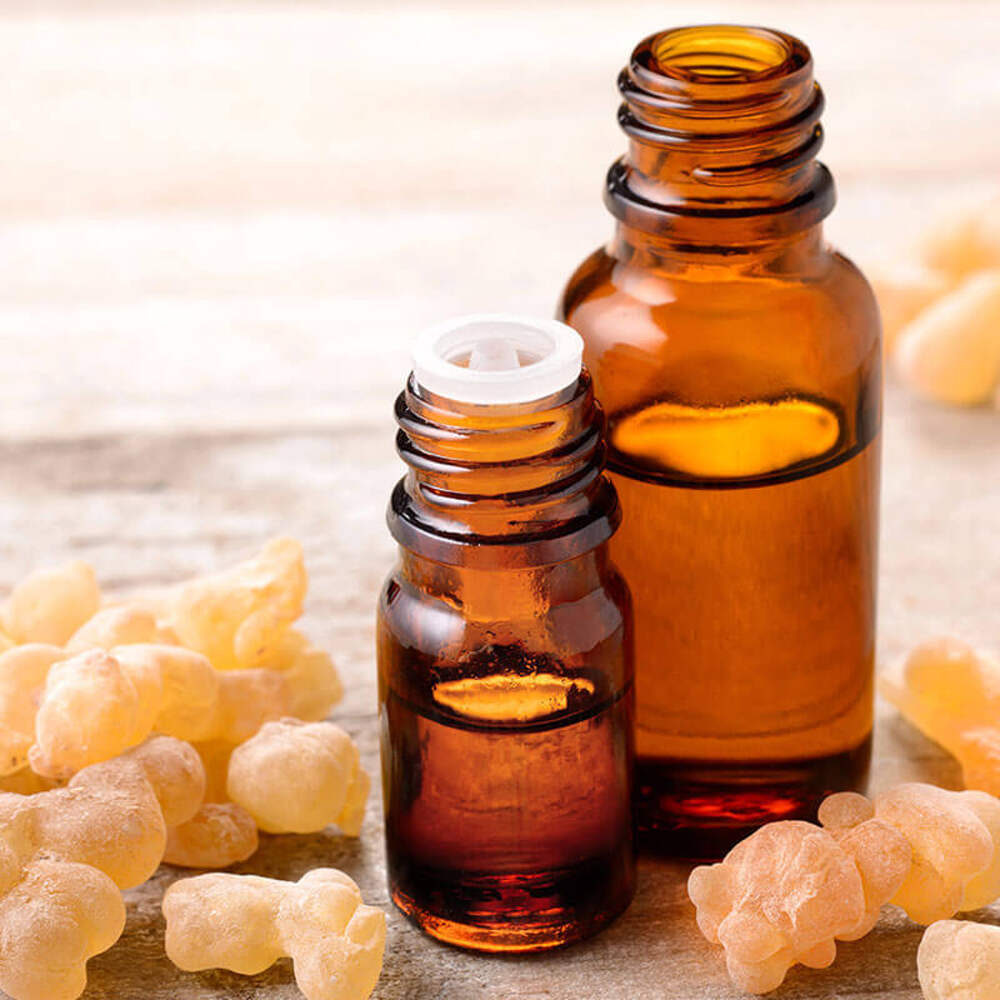 Эфирное масло ладана. DOTERRA эфирное масло Ладан. Frankincense эфирное масло. DOTERRA Frankincense Boswellia Essential Oil. Масло с запахом ладана.