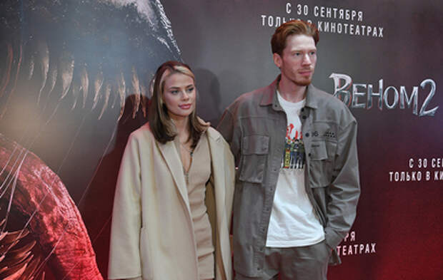 Бывшая жена Никиты Преснякова устроила погром в ресторане в Москве: залезала на стол и била посуду