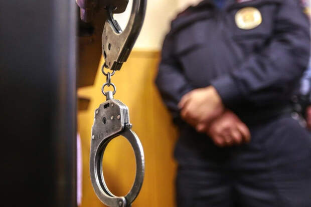 Двое мужчин украли из ПВЗ товары на ₽14,5 млн в Петербурге