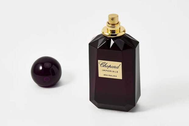 Парфюмерная вода Iris Malika, Imperiale, Chopard, 7650 руб. («Золотое яблоко»)