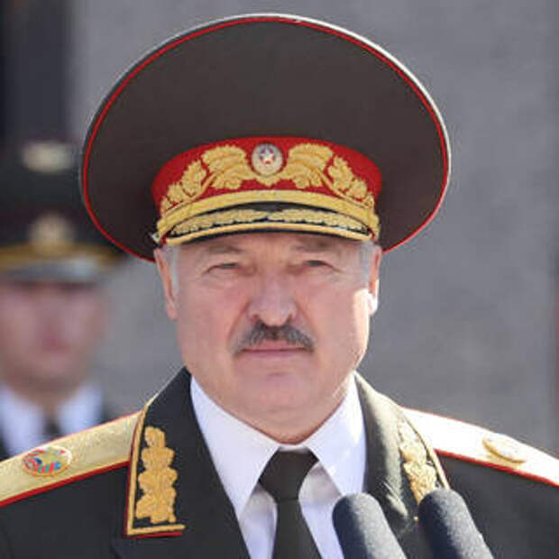 Президент Белоруссии назвал мерзавцем министра обороны Украины