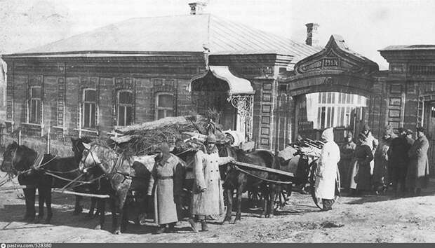 Коллективизация привела к голоду в стране/Фото:agrarii.com Коллективизация привела к голоду в стране/Фото:agrarii.com