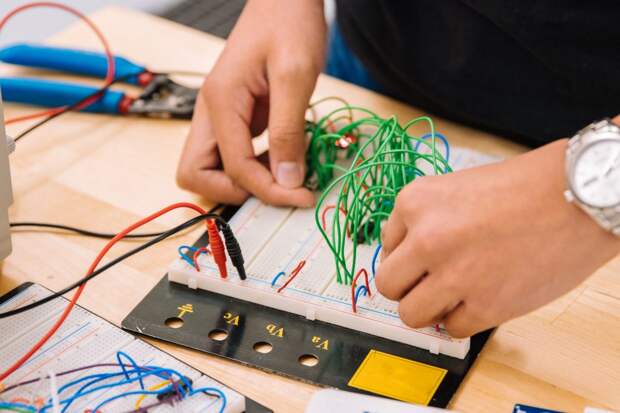 В технопарке на Вильгельма Пика откроются бесплатные курсы «Инженерные каникулы»