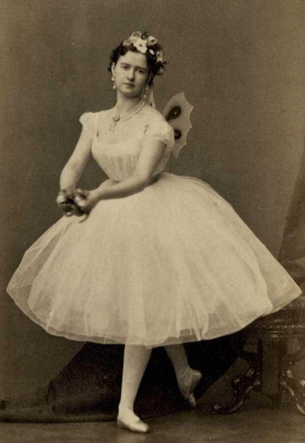 известная русская балерина Мария Сергеевна Суровщикова-Петипа. фото
