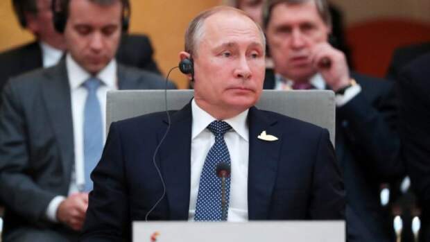 Путин рассмешил Меркель во время приветственного рукопожатия на саммите G20