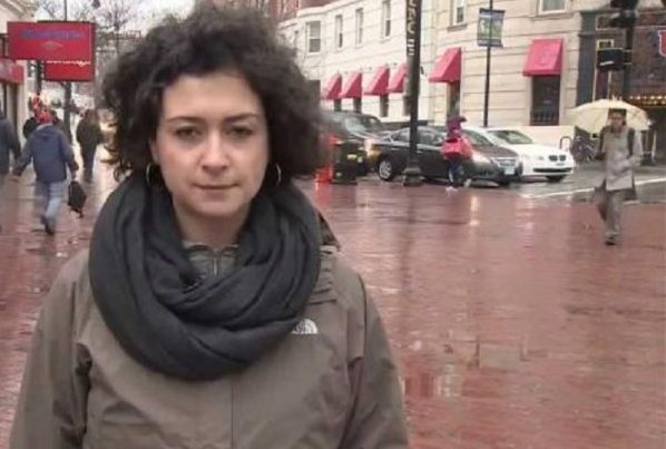 На ком был женат Евгений Попов до Ольги Скабеевой?
