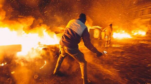 Украинская агентура провоцирует беспорядки в Луганске