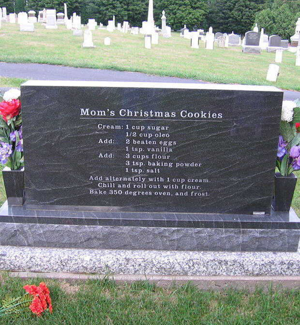 14. Рецепт маминого рождественского печенья на надгробной плите кладбище, надгробие, надгробия, надгробные, надгробные надписи, остроумно, эпитафии