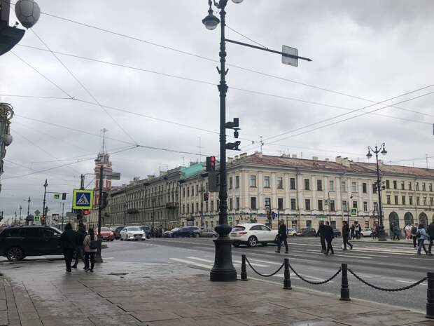 В Петербурге поддержали запрет применения реагентов на тротуарах