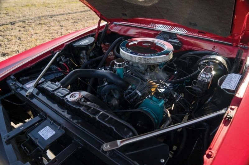 AMC AMX — «Ferrari Уолтера Митти», или странный коротыш?!