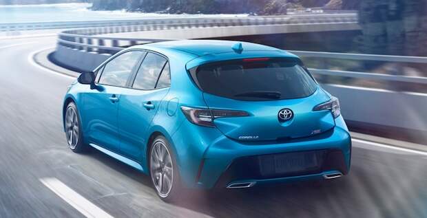 В США представили новую Toyota Corolla Hatchback 2018