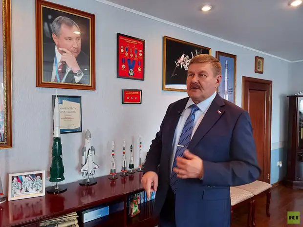 «Космические туристы работают на технологическое развитие»: корреспондент RT проводил на орбиту миллиардера Маэдзаву