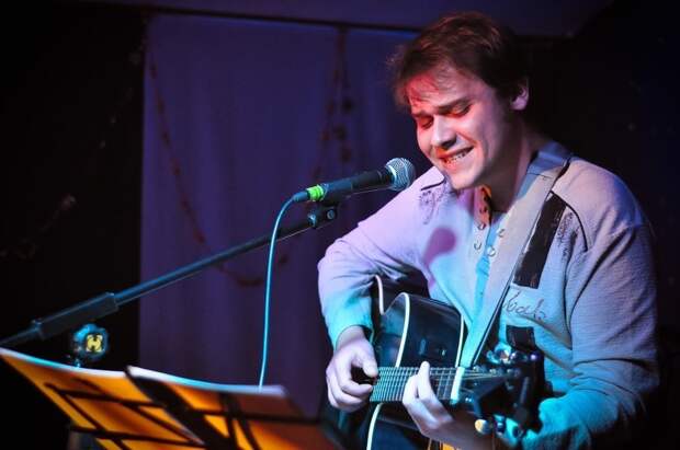 Нижегородец написал песню в преддверии Дня космонавтики