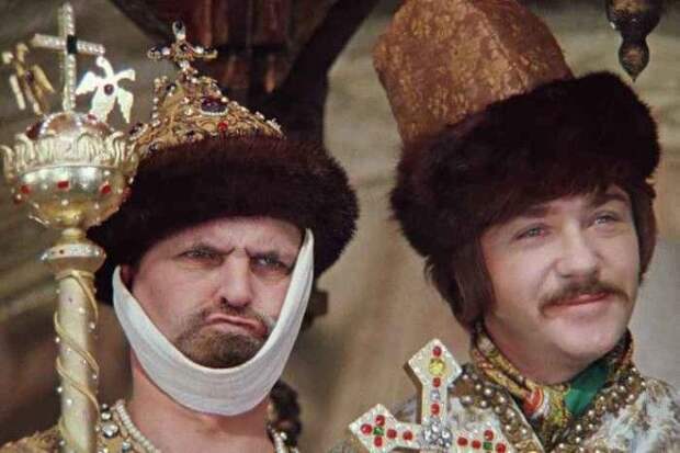 Кадр из фильма *Иван Васильевич меняет профессию*, 1973 | Фото: kinopoisk.ru Кадр из фильма Иван Васильевич меняет профессию 1973 Фото kinopoiskru