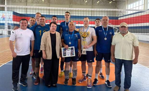 Открытый турнир по волейболу среди мужских команд прошел в Гиагинском районе