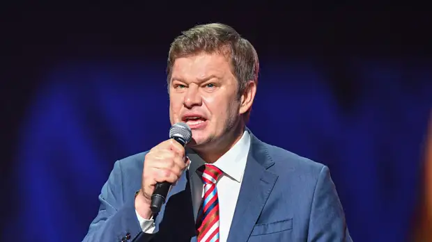 Губерниев назвал странной шутку Нурмагомедова о Макгрегоре