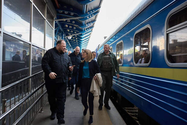 Спикер Рады Стефанчук сообщил о прибытии на Украину главы Европарламента