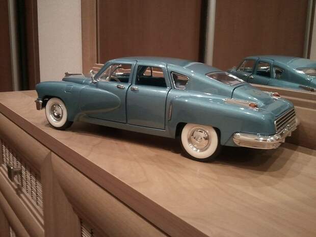 Коллекция моделей авто 1948 до 1975 годов выпуска (41 фото) Коллекция моделей авто 1948 до 1975 годов выпуска (41 фото)