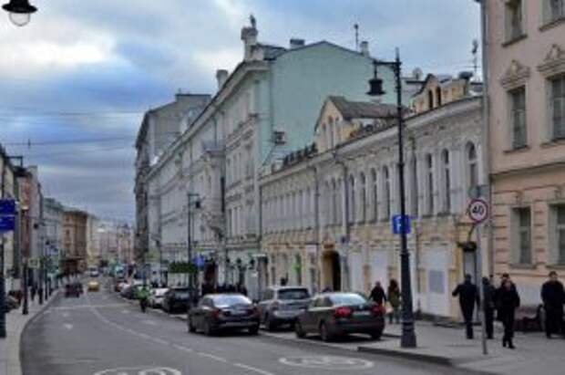 Пешеходную прогулку проведут сотрудники библиотеки №13. Фото: Анна Быкова