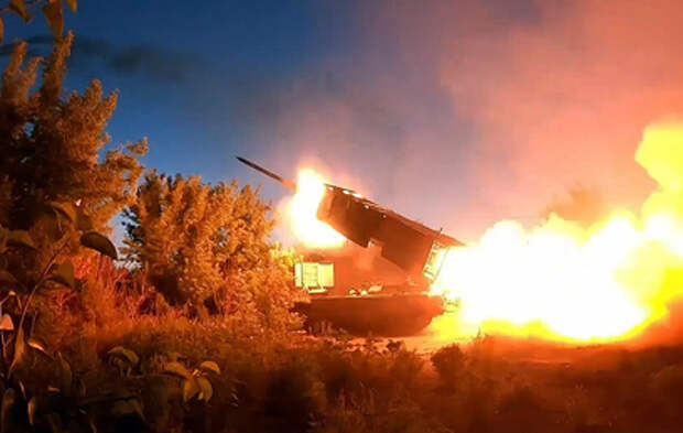 «Солнцепек» громит украинских неонацистов на подступах к Красноармейску