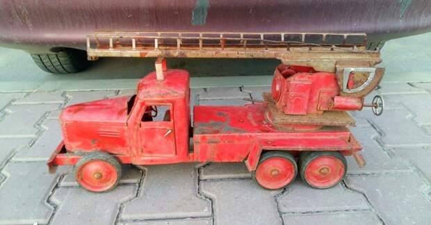 Пожарная машина ЗИС — 90 000 рублей. игрушки, фото, цена
