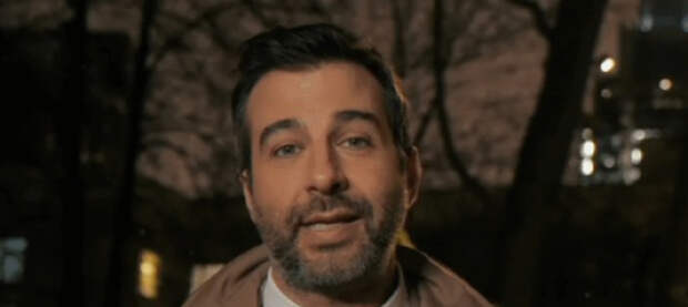 Ургант отменил концерт в США из-за того, что ему американцы не дали визу