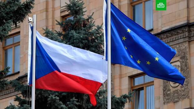 В Чехии поддержали запрет на выдачу виз ЕС для россиян