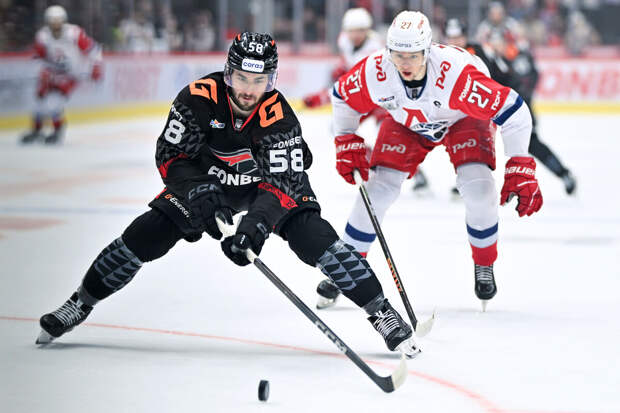 "Авангард" одержал третью победу над "Локомотивом" в полуфинале Кубка Гагарина