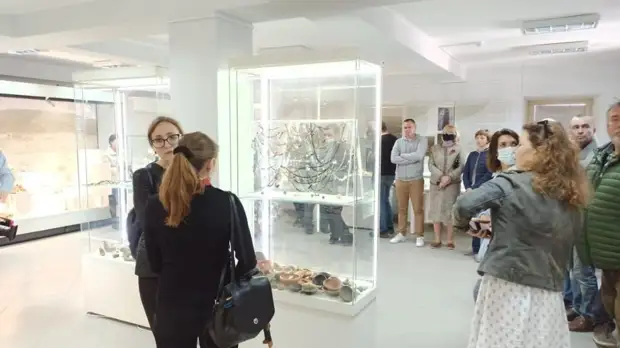 При поддержке Минкульта Крыма в Севастополе открылась межмузейная выставка