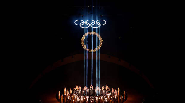 Некоторых спортсменов к месту проведения церемонии закрытия Игр-2026 сопровождала полиция