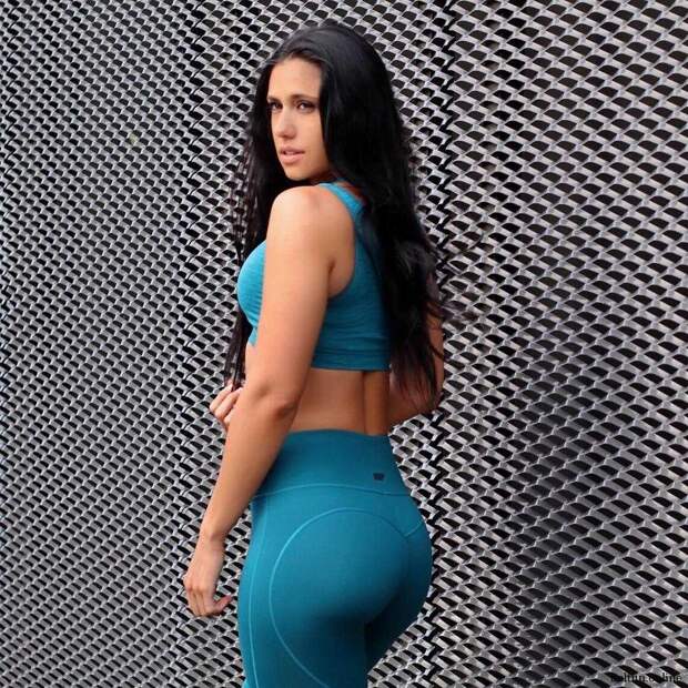 caroline cln boltunonline 53 - Caroline CLN завидная фитнес-модель (72 фото)