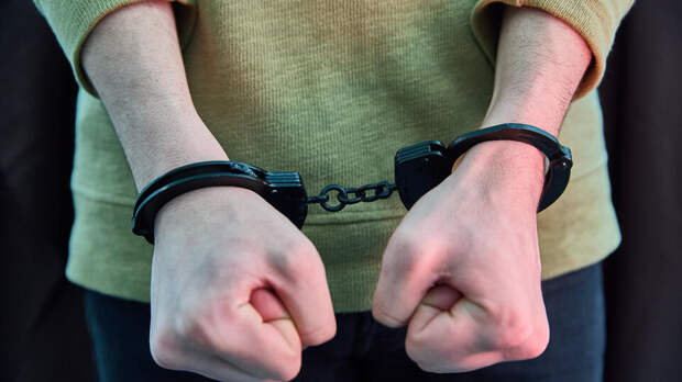 Мошенники выманили у школьника 8 млн рублей в Москве