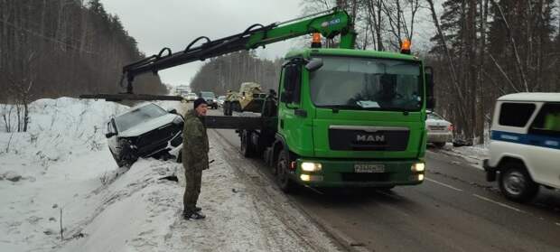 Авария дня. «Волшебный поцелуй» со встречной полосы