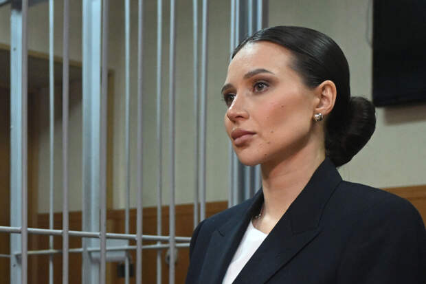 Возлюбленный Лерчек Сквиччиарини заявил, что блогерша будет лечиться в России