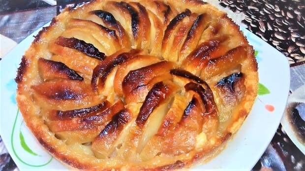 Нормандский яблочный пирог. Пирог, Пирог яблочный, Кулинария, Рецепт, Видео, Еда, Выпечка, Духовка