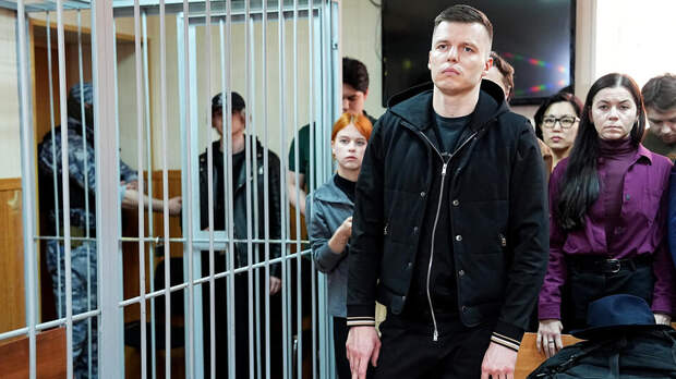 Защита обжаловала приговор Артему Чекалину