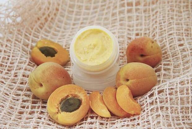 abrikos-natural-naya-maska-dlya-litsa