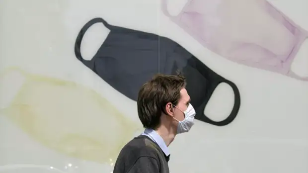 Роспотребнадзор: маска снижает риск респираторных инфекций в 1,8 раза